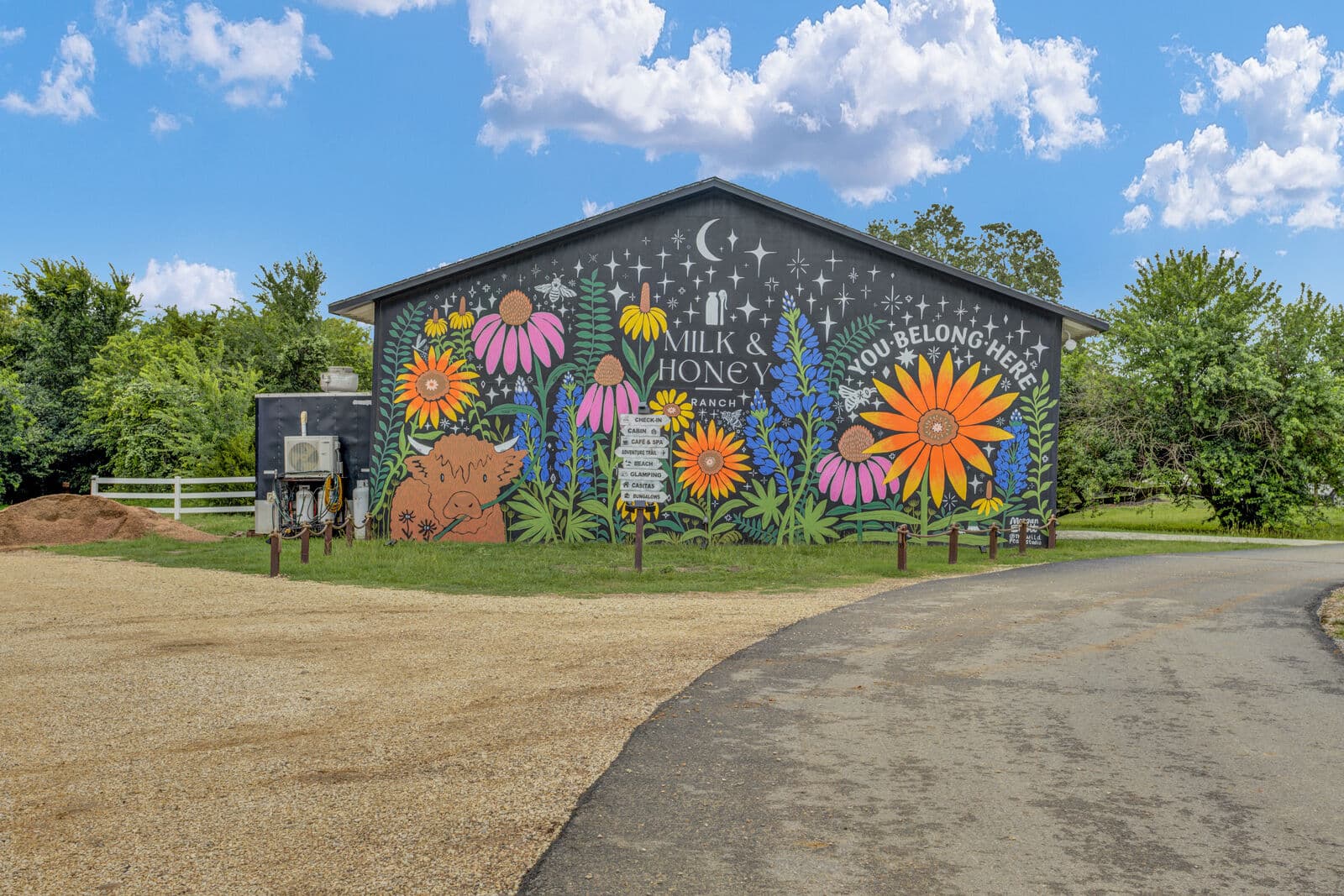 Milk & Honey Ranch resort in Burton, TX — photo 14