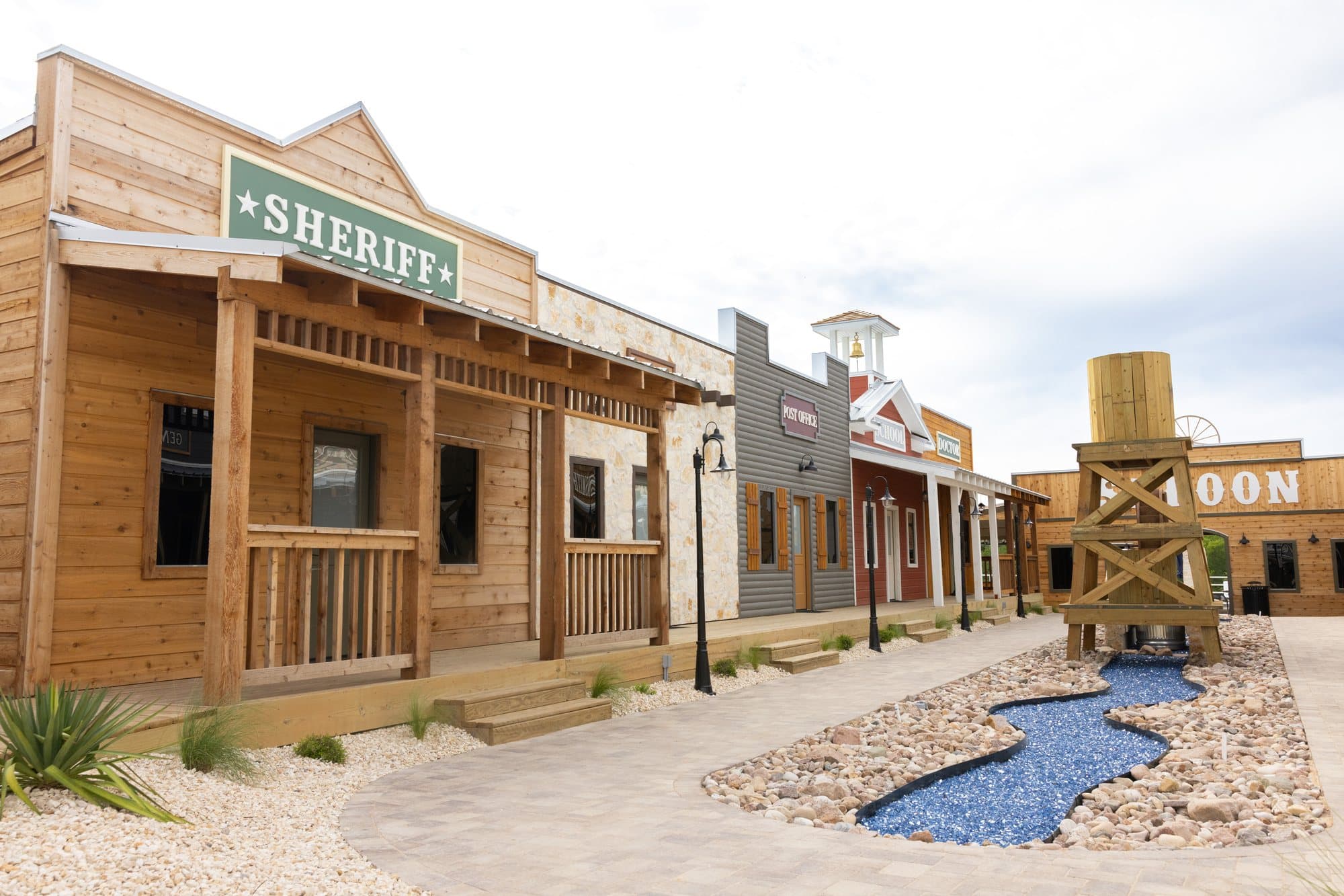 Milk & Honey Ranch luxury resort in Burton, TX