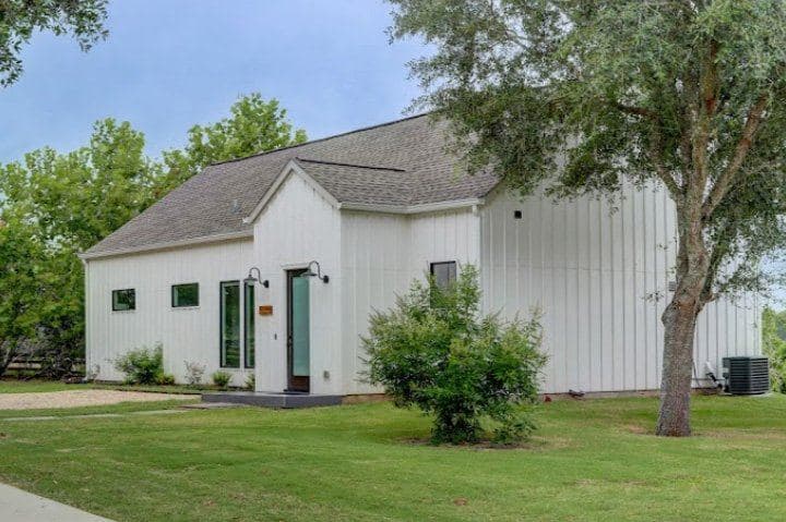 The Cottage exterior